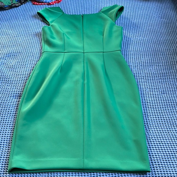 Green Sheath Dress Calvin Klein NWT sz 10 - Picture 3 of 3